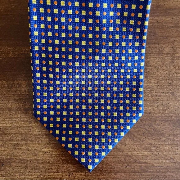 Handmade Paul Fredrick Wide Tie - Picture 3 of 5